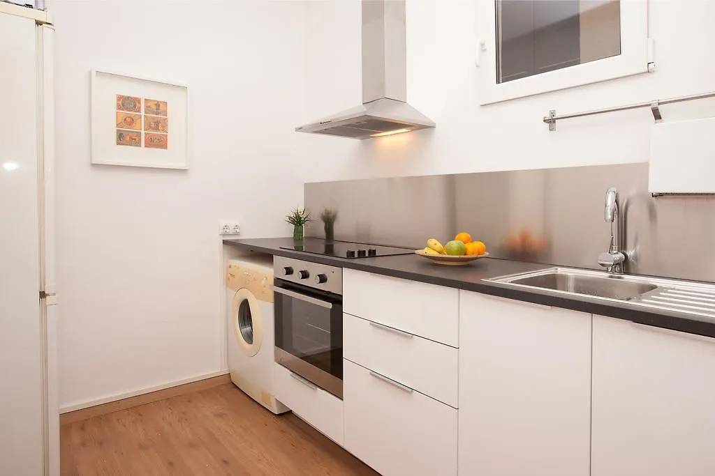Centric Apartment El Molino Theater P1 Barcelona